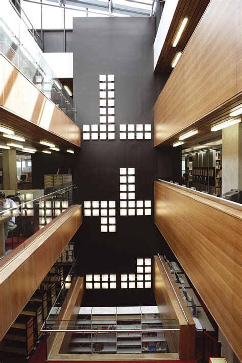 leicester university library